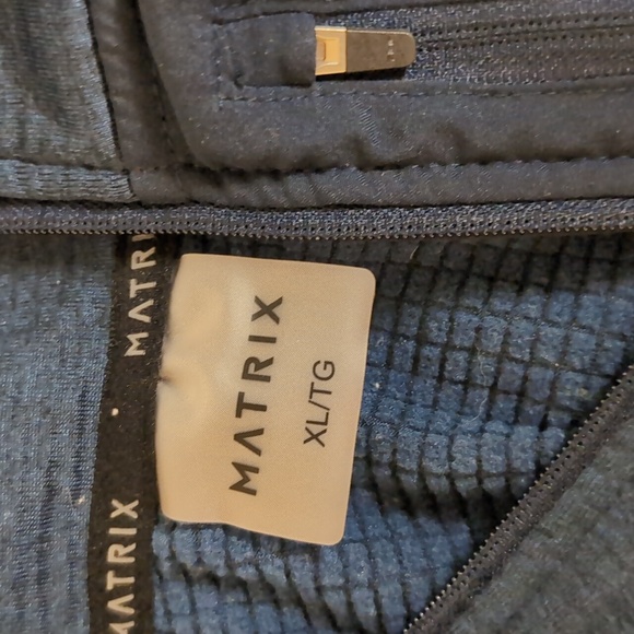 Men's XL sweater by Matrix - Picture 7 of 7